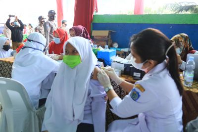 100 Vial Vaksin Sehatkan 1000 Masyarakat Labuhanbatu