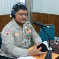 BNPB Beri Bantuan Korban Gelombang Pasang Di Inhil