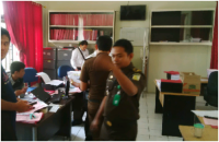  Usai Terima Berkas TahapII,  Kejari Pelalawan Gelandang 5 Tersangka Korupsi RSS Ke Lapas Pekanbaru