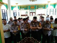 Polres Pelalawan mengggelar Salat Ghaib dan Doa bersama