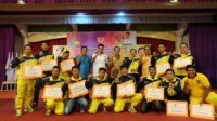 Bupati Inhil Berikan Reward Bagi Atlet Peraih Medali Porprov IX Kampar