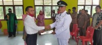 Camat Bathin Solapan Lantik Rudi Zuhelvis Sebagai Pj Kades Kesumbo Ampai