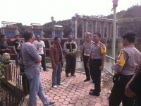 Antisipasi Banjir, Kapolres Kampar Tinjau Bendungan PLTA dan Dirikan Posko Siaga Bencana