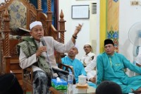 Penghargaan diberikan Sat Lantas Polres Pelalawan  Kepada Masyarakat Yang Tertib Berlalu Lintas.