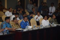 Walikota Pekanbaru Hadiri Rapat RTRWP Riau