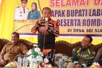 Bupati Labuhanbatu Sahuri Aspirasi Masyarakat Desa Sei Siarti
