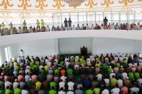 Jajaran Pemkab Sergai yang Ber agama islam dan Masarakat Shalat Jum'at