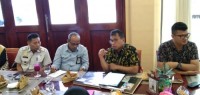 Pertemuan Segitiga, Perjuangan Sampah Meraih Emas