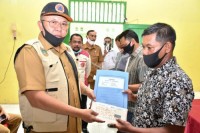 Penyerahan Kartu Tani bagi Petani di,Kabupaten Sergai 