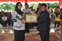 Bupati Amril Mukminin Ajak Guru Wujudkan Pendidikan Berkwalitas