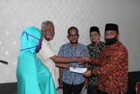 Kemenag Kampar Distribusikan Zakat 85 Juta Lebih
