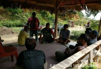 Babinsa Koramil 09 Lgm, Kodim 0313 KPR Serda Gunawan Rianto Giat  Komsos Ciptakan Kamtibmas Harmonis