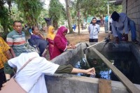 Cegah DBD  UPT Puskesmas Duri Turun ke RW 9 Talang Mandi Lakukan PE