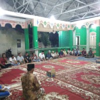 Melalui Komsos Babinsa Ingat kan Warga Pentingnya Ronda Malam dan Bahaya Narkoba