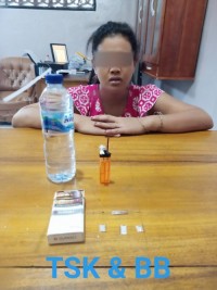 Simpan Sabu 3 Paket Dalam Kamar,Wanita Muda Ini Ditangkap Polisi