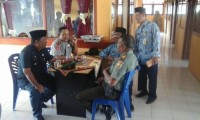 Danramil 07/Reteh Melaksanakan Komunikasi Sosial  Bersama Aparat Pemerintah