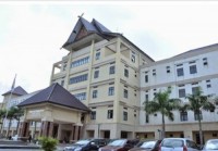 Meriah, berolahraga dapat sepeda