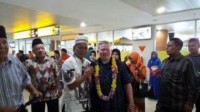 Kakan Kemenag Rohul Sambut Kedatangan Maruli Juara I AKSI Indosiar 