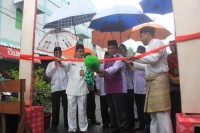 Wabup Rohil Resmikan Stan Bazar RBT Ditaman Kota