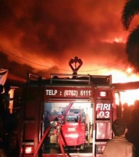Belasan Ruko di Pasar Ujung Batu Ludes Dilahap Sijago Merah