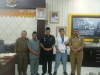 Bupati Siak Alfedri menerima kunjungan Romario Sandra Joshua