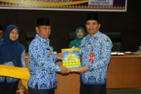 Bupati Harris Tandatangani Deklarasi Launching Pelalawan Menjadi Kabupaten Layak Anak