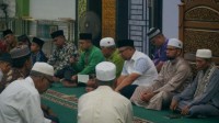 Masyarakat Kuapan Gelar Do'a Bersama Mengenang Satu Tahun Alm Aziz Zaenal