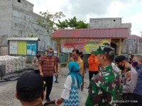 PEMKAB ROHIL, MEMBERI BANTUAN DAMPAK PENDEMI COVID-19.