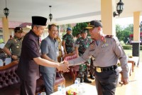 Wakil Walikota Hadiri Apel Gelar Pasukan Operasi Lilin Siak Tahun 2015