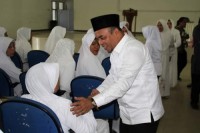 Plt Bupati Menginginkan Jamaah di Tanah Suci Tetap Saling Membantu.