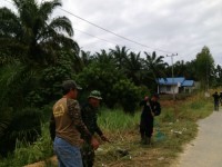Sambut Bulan Suci Ramadhan, Babinsa Koramil 09/Lgm Gotong Royong 