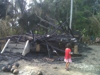 Itar Bantu Korban Kebakaran di Dusun Tanjung Harapan-Rohul