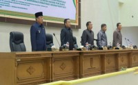 Bupati Inhil Sampaikan Nota Keuangan Ranperda APBD-P 2017 