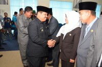 Bupati Bengkalis Akan Terus Mengevaluasi Kinerja 30 Pejabat Yang Baru Dilantik