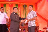 Amril Gandeng Masyarakat Sakai Untuk Membangun Bengkalis