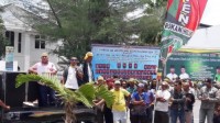 Gelar Demo di Kantor Bupati dan DPRD Rohil, Formasperohi Sampaikan 16 Item Permintaan