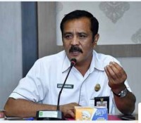 Kadis Pendidikan Kabupaten Bengkalis  Edi Sakura : 