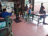 Babinsa Koramil 07/Kampar Terus Sosialisasikan Protokol Kesehatan Kepada Masyarakat