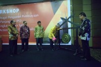 Gubernur: Obligasi Upaya Penguatan Bank Riau Kepri