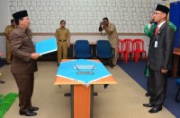 Pejabat Administrator di Lingkungan Pemerintah Kabupaten Resmi Di Lantik