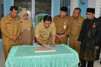 Ahmad resmikan pemakaian gedung baru kantor Kelurahan Duri Barat