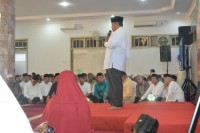 Walikota Pekanbaru Siraman Qolbu Bersama ustadz Prof.Dr H.Ilyas Husti MA