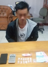 Unit Reskrim Polsek  Mandau Ringkus Kurir  Shabu Bersama Barang Bukti  12 Paket 