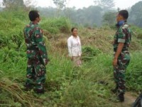 Antisipasi Titik Api dan Asap Danramil 02 Rbh Gencar  Patroli