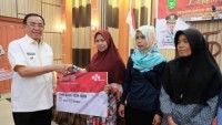 Bupati Inhil Launching Penyaluran Bansos Nontunai 6000 Keluarga Harapan