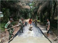 Tumbuhkan Kembali Semangat Gotong-royong, Kodim Inhu Bangun Infrastruktur Bersama Warga Melalui TMMD