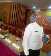 Kepala Dinas Pendidikan Provinsi , Panggil Seluruh Kepala Sekolah SMA,SMK, dan SLB Negeri Se-Riau