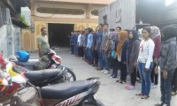 100 Tenaga Bantu Satpol PP Ikuti Tes Urine
