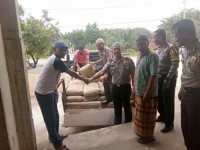 Silahturahmi kapolsek pangkalan kuras dg pengurus mesjid al muhajjirin