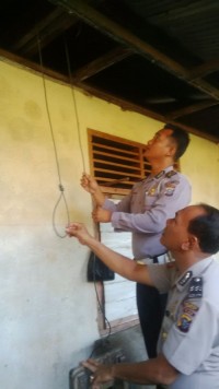Warga Empat Balai Kuok Ditemukan Tewas Bunuh Diri